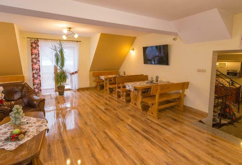 تختخواب و صبحانه Willa Na Brzyzku