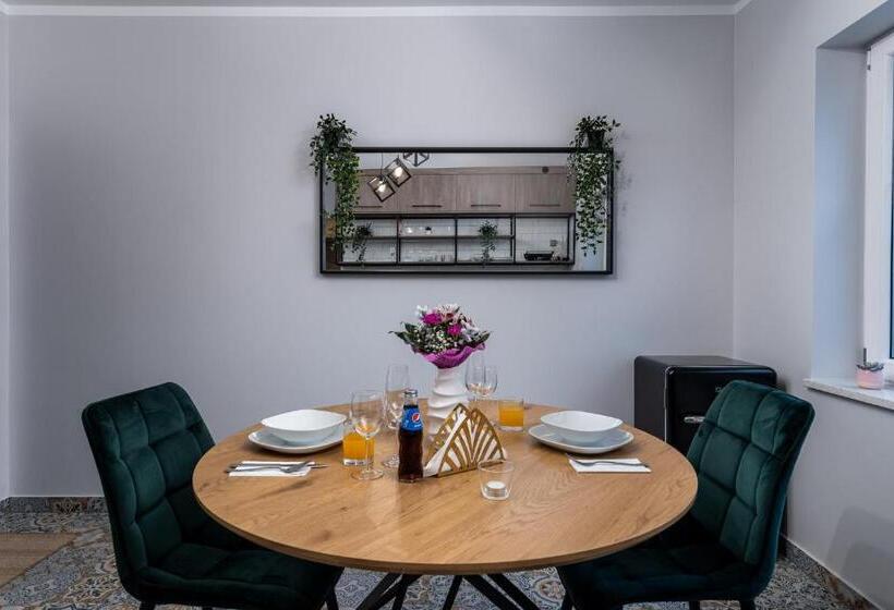 Exclusive Apartment Centrum 2