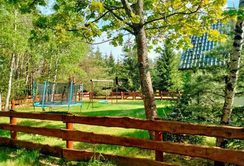 Hotelli Agroturystyka Pod Klonem
