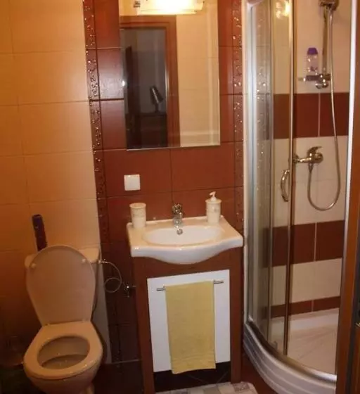 Hotelli Agroturystyka Rębowo
