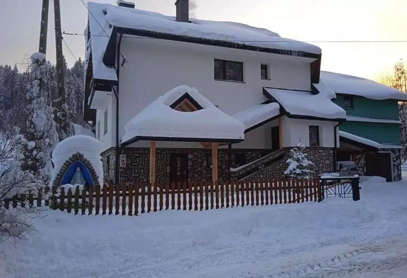 ホテル Agroturystyka U Chlebków