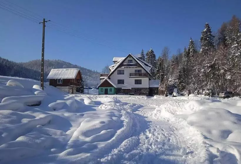 ホテル Agroturystyka U Chlebków