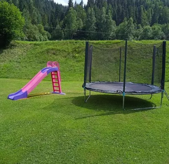 ホテル Agroturystyka U Chlebków