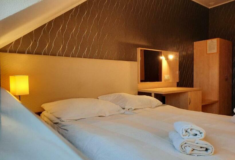 ホテル Kłodawskie Wzgórze