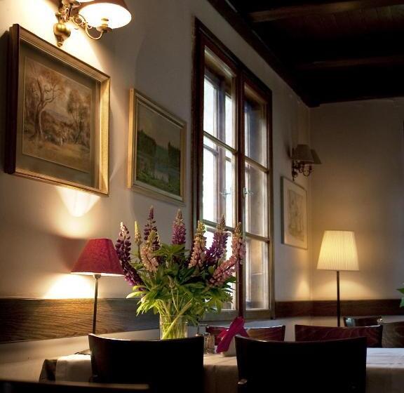 酒店 Leśny Dworek