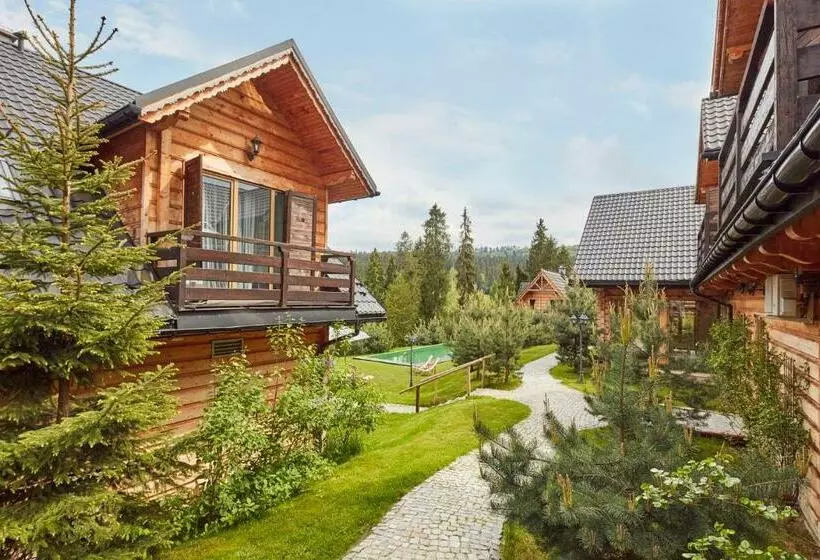 No Name Luxury Hotel & Spa