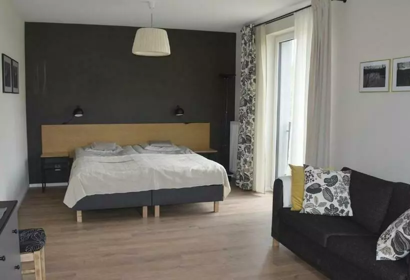 Hotelli Nowa Kamienica 11