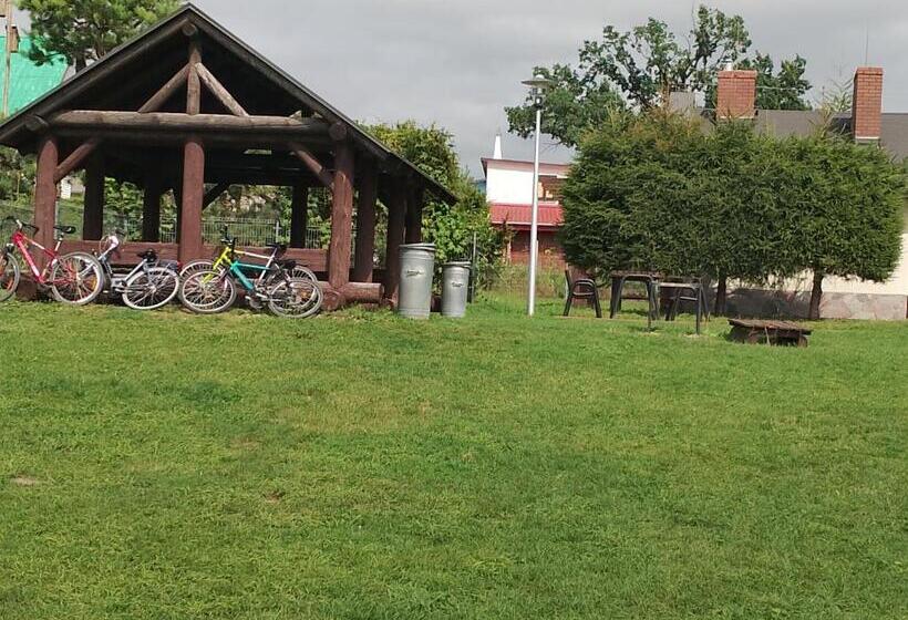 בית מלון כפרי Ostoja Becejły