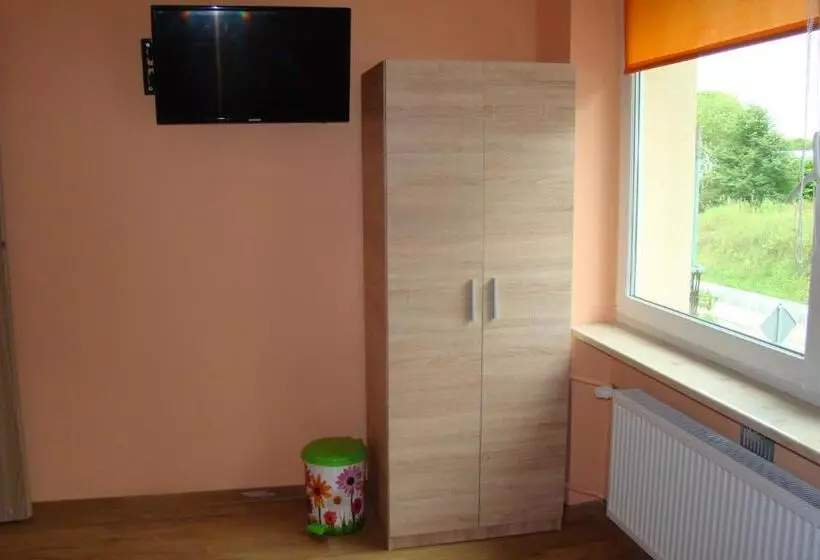 ホテル Ostoja Becejły
