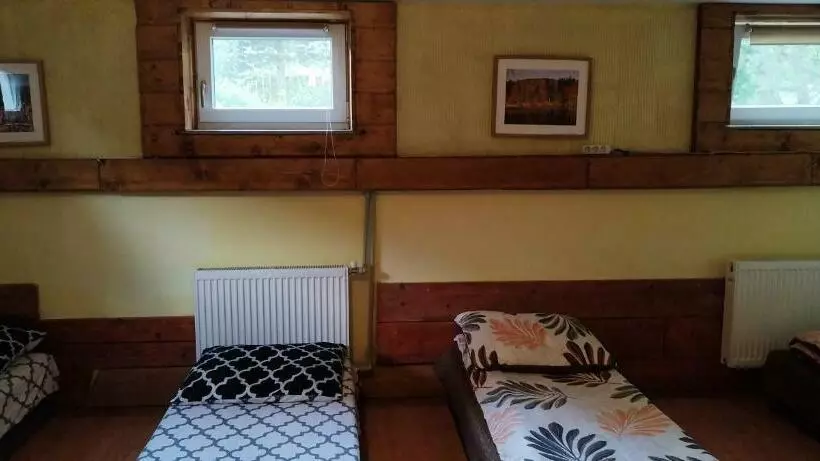 ペンション K85 Komańcza Baza Noclegowa Wypadowa Bieszczady Beskid Niski