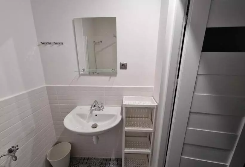 پانسیون Snow Queen