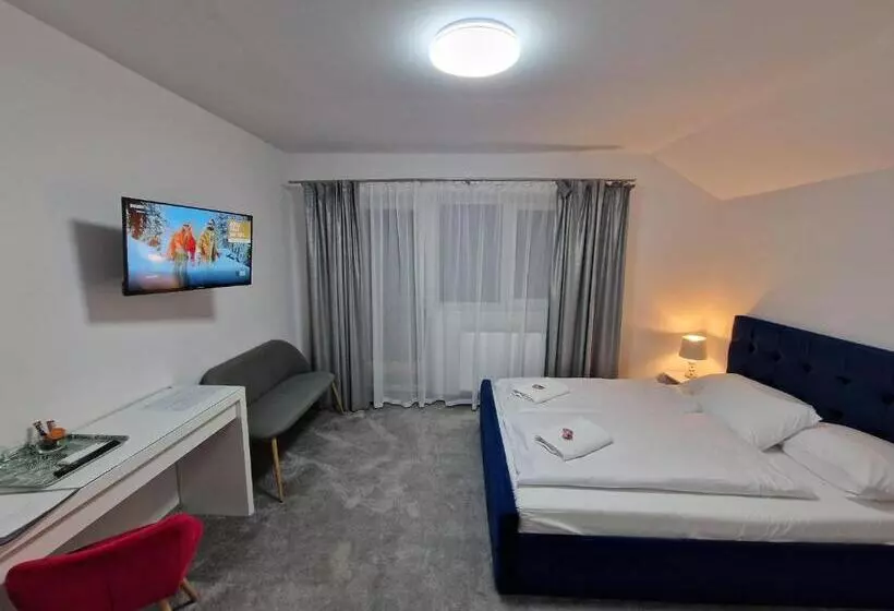 پانسیون Snow Queen