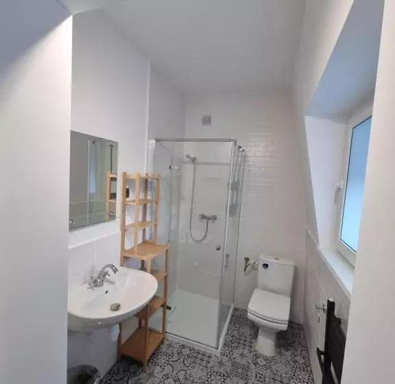 پانسیون Snow Queen