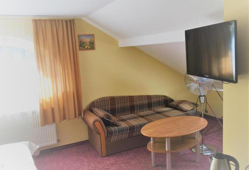 פנסיון Villa Eldorado