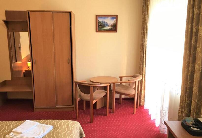 פנסיון Villa Eldorado