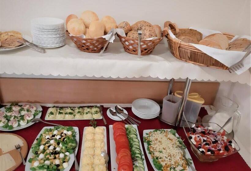 פנסיון Villa Eldorado