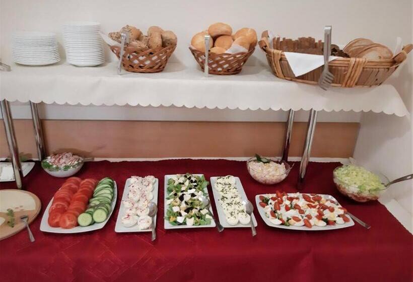 פנסיון Villa Eldorado