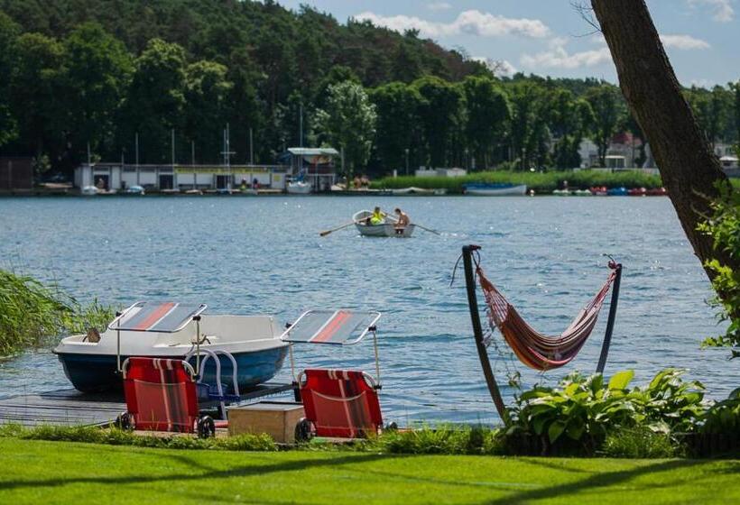 펜션 Willa Borowski