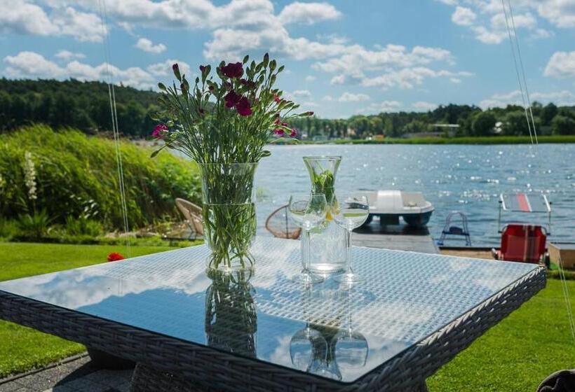 펜션 Willa Borowski