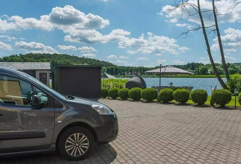 Majatalo Willa Borowski