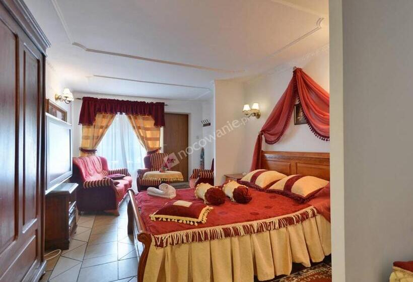 פנסיון Willa Epoka