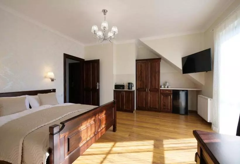 Majatalo Willa Na Złotym Widoku