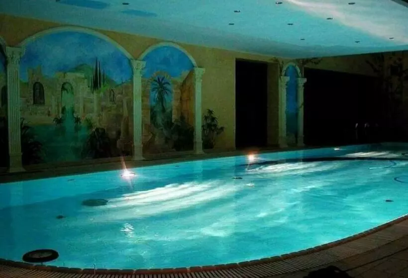 ペンション Zibi Spa
