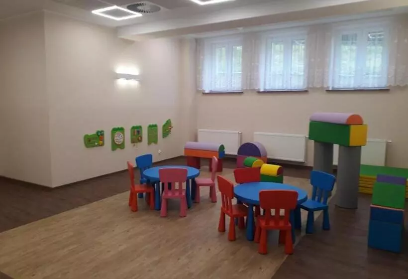 リゾートホテル Dom Pielgrzyma   Góra św Anny
