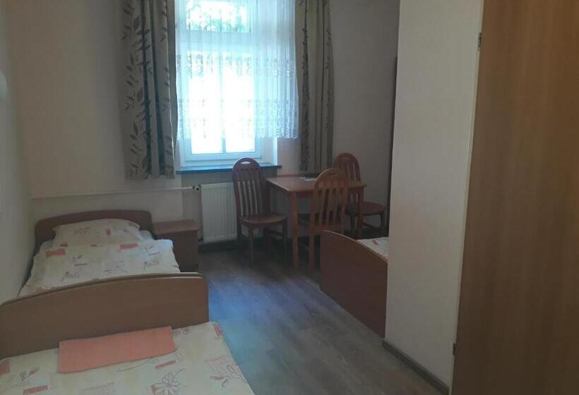 منتجع Dom Pielgrzyma Góra św Anny