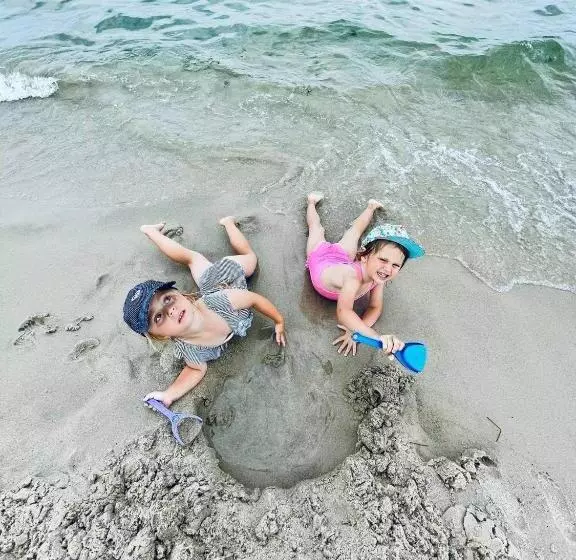 Ustronie Park   Beach Resort