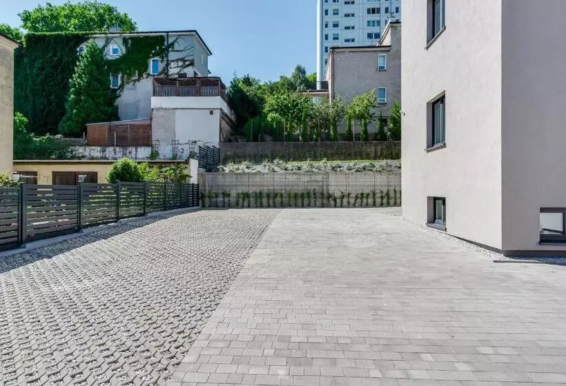 Aamiaismajoitus (B&B) Hugo