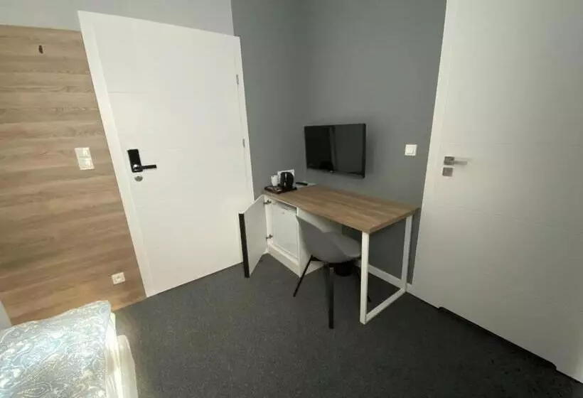 Aamiaismajoitus (B&B) Hugo