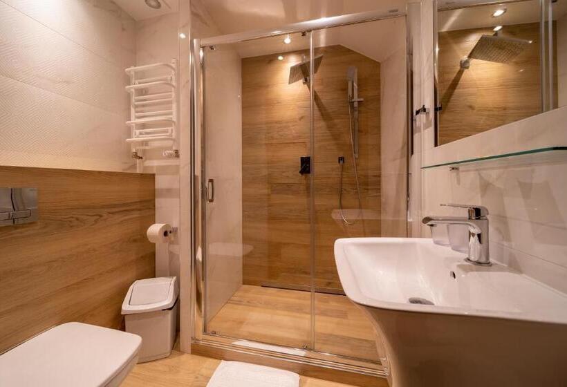 住宿加早餐 Rezydencja Patria