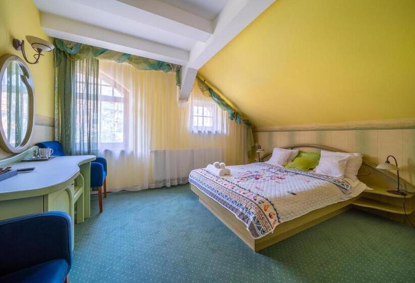 住宿加早餐 Rezydencja Patria