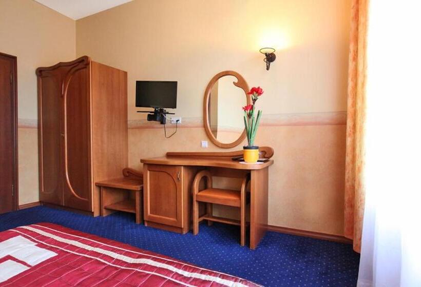 住宿加早餐 Rezydencja Patria