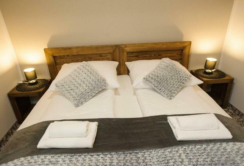 Bed and Breakfast Smerek 2