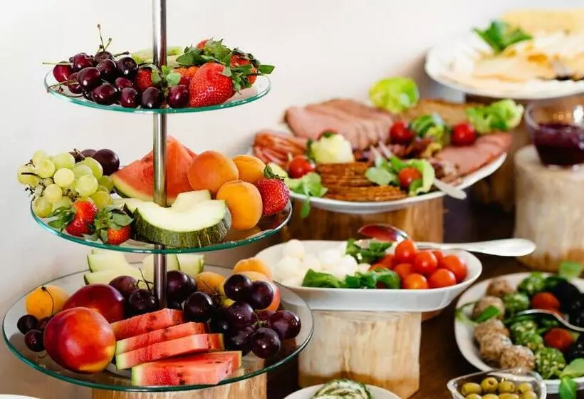 Aamiaismajoitus (B&B) Smerek 2