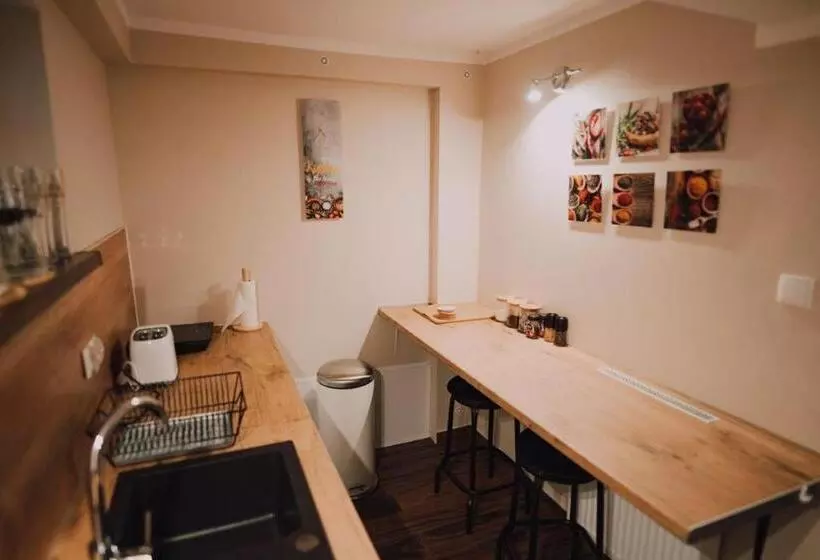 Aamiaismajoitus (B&B) Villa Paula