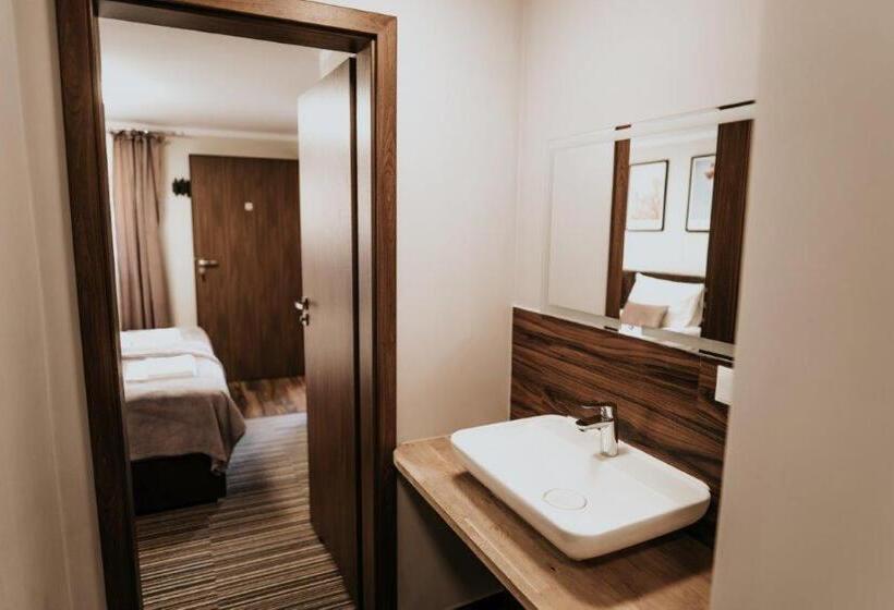 تختخواب و صبحانه Villa Paula