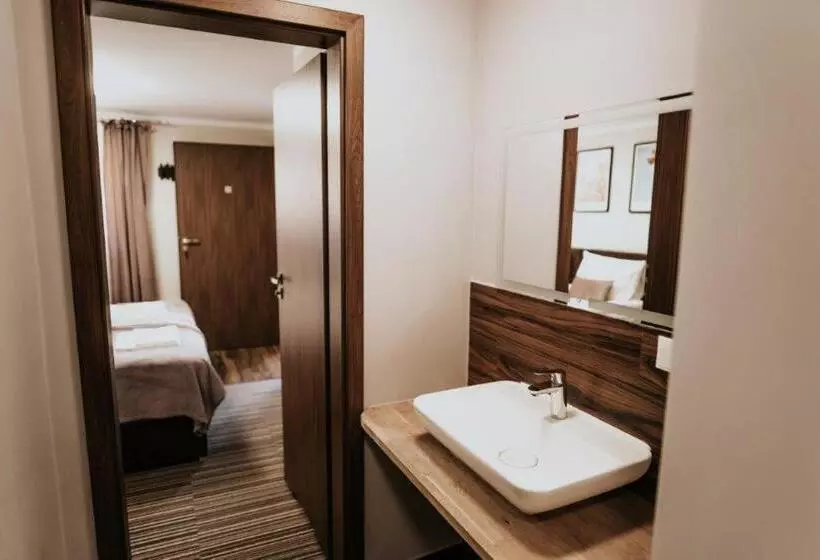 Aamiaismajoitus (B&B) Villa Paula