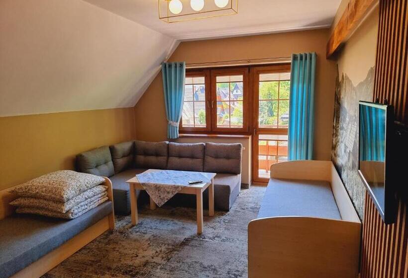 تختخواب و صبحانه W Zakopanem Hej