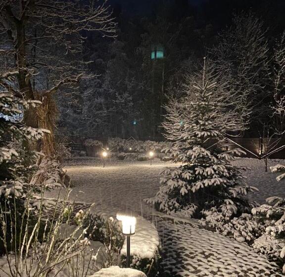 בית מלון כפרי Na Uboczu