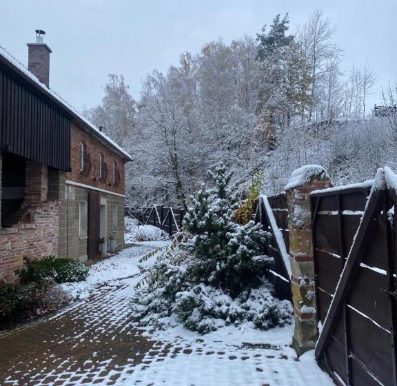 בית מלון כפרי Na Uboczu