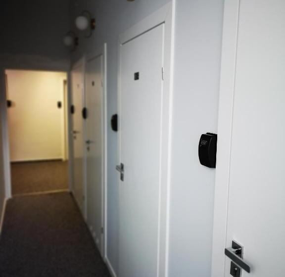 Капсульный Oтель Kapsuå‚y Bello Aparthostel