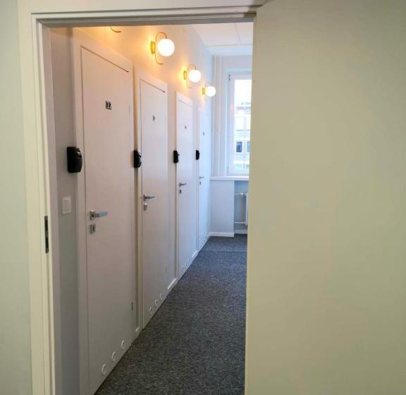 Капсульный Oтель Kapsuå‚y Bello Aparthostel