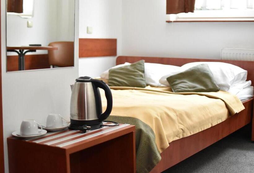 ホテル Dąbrowiak