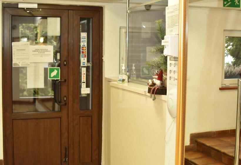 ホテル Dąbrowiak