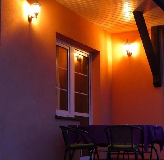 בית מלון כפרי Dom Gościnny Orange