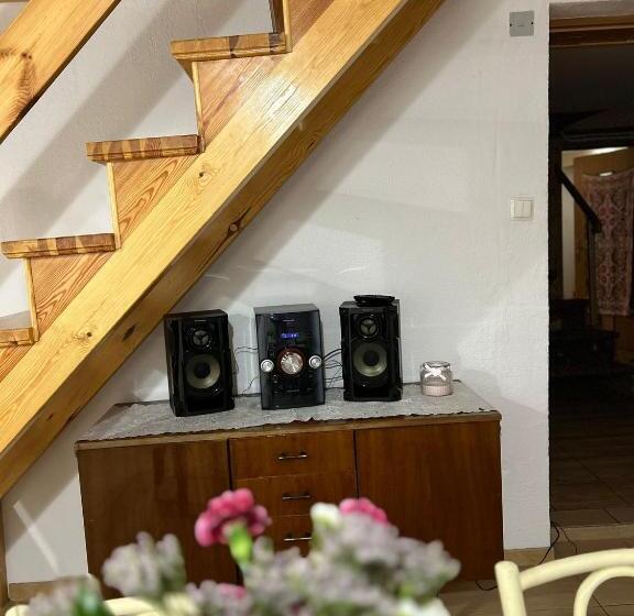 酒店 Stajnia Bukwica