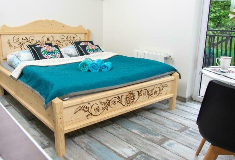 Hotelli Zakątek Słoneczny Pod Baranią Górą